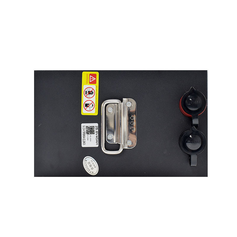 25.6V τάση Μαύρη μπαταρία λιθίου ανελκυστήρα για βαριά περιβάλλοντα