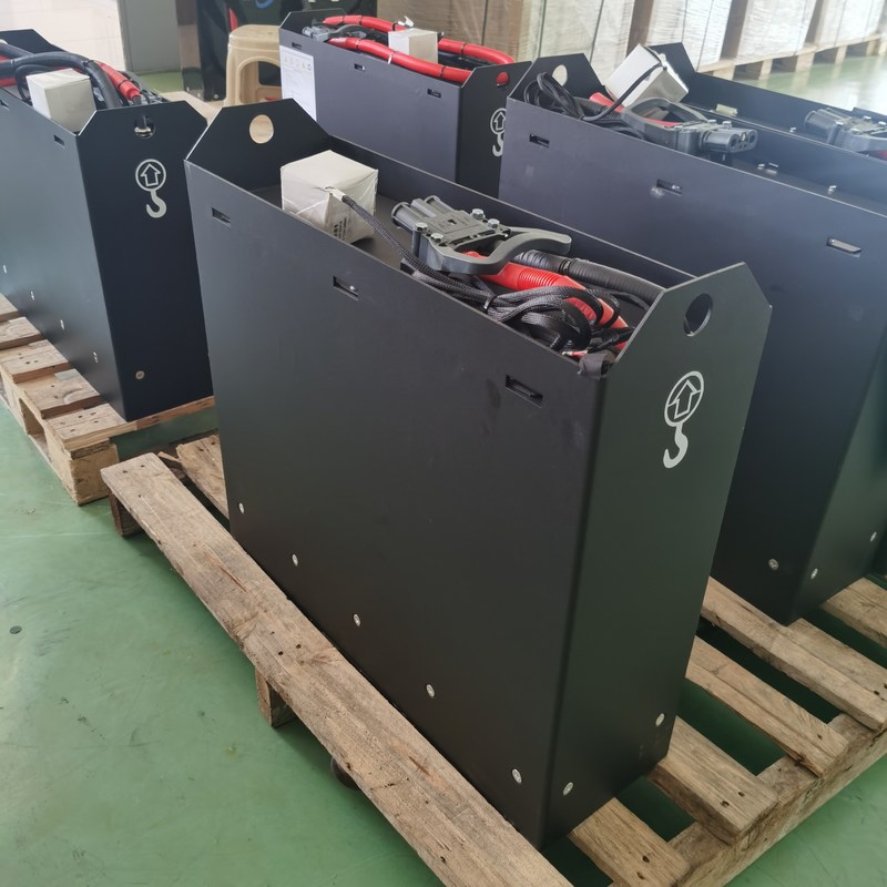 Προσαρμογή Μαύρο 173 Ah 25,6V μπαταρία ιόντων λιθίου για ηλεκτρικό φορτηγό